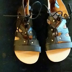 Black lace up sandles